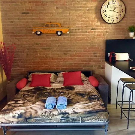 Apartment Lovely & Bright Vila Olimpica Beach Barcelona